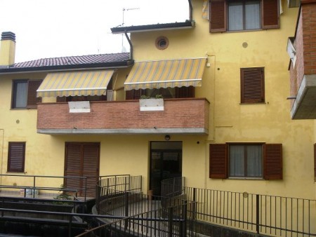 TRILOCALE CON BOX - BUSTIGHERA DI MEDIGLIA (MI) - Rif. 13-M